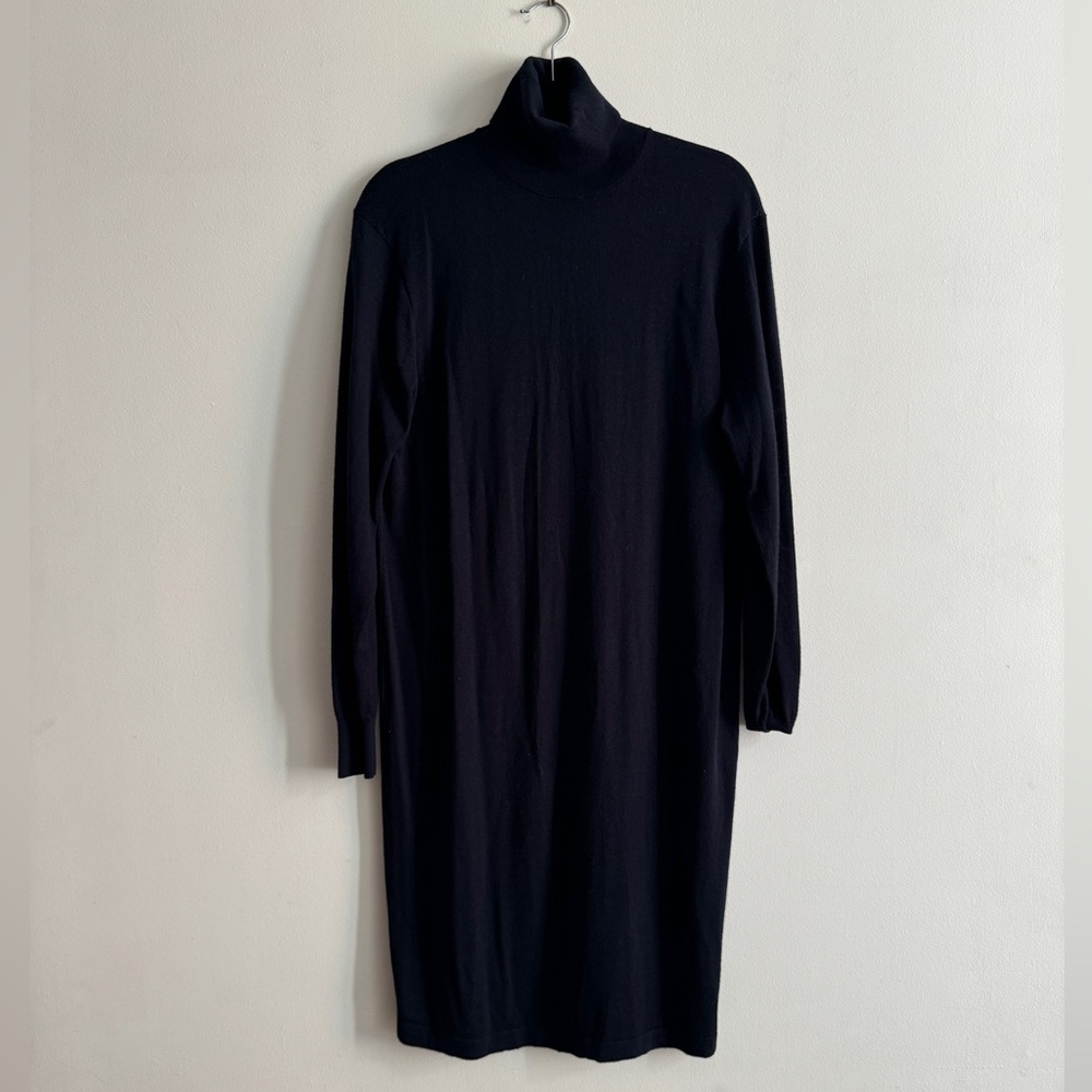 BLACK TURTLENECK DRESS